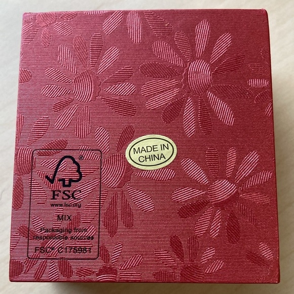 Charlotte & Lexi earring set NWOT 3 pairs - Picture 5 of 5